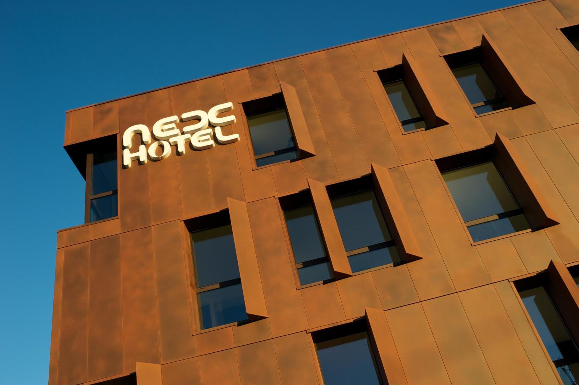 Nex Hotel Tarbes Kültér fotó